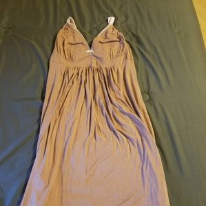 Belabumbum Lotus Nursing Gown